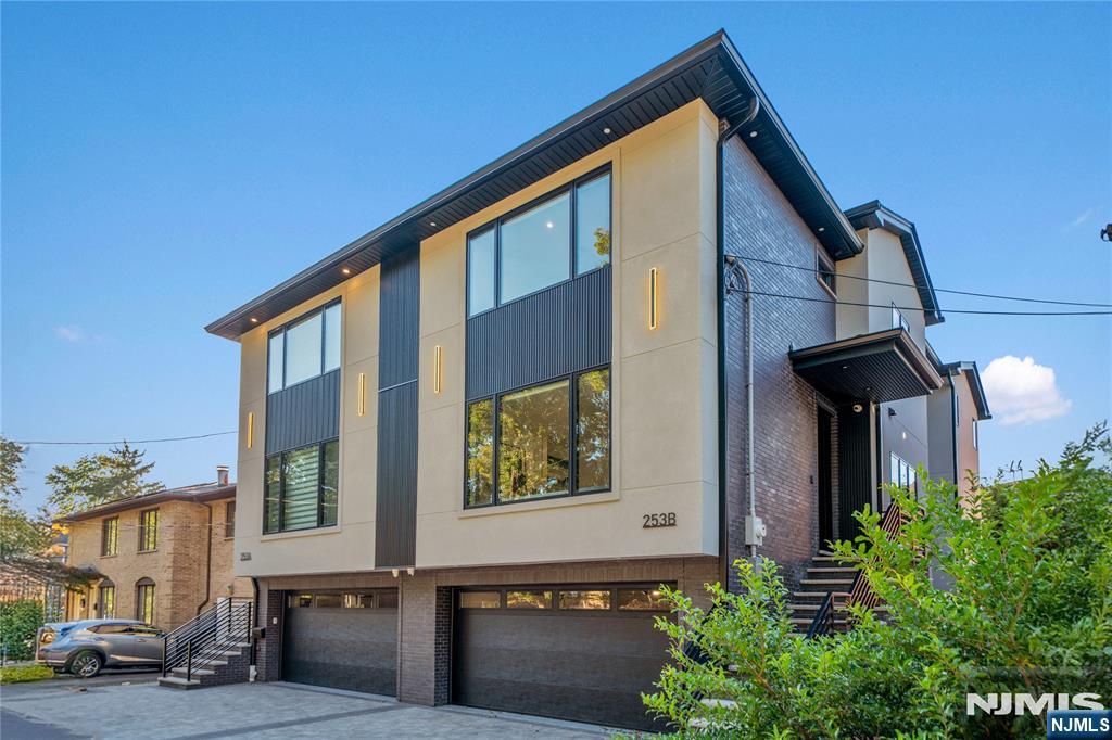 253 5th Street B