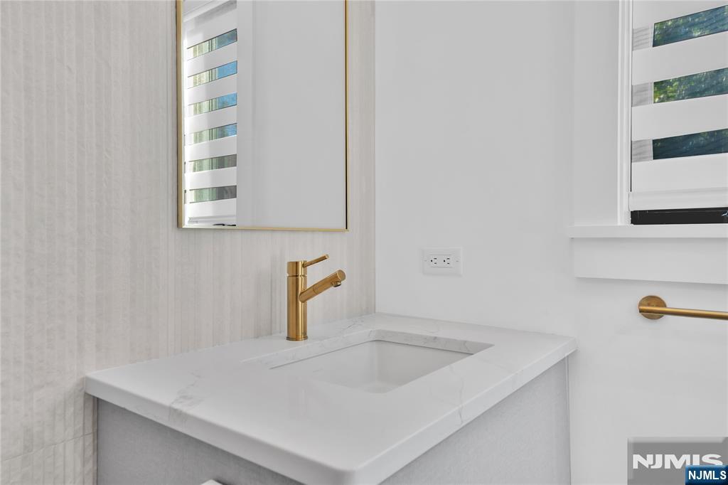 253 5th Street B