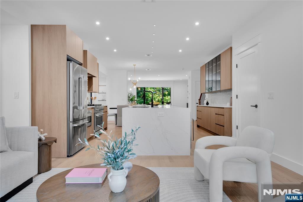 253 5th Street B