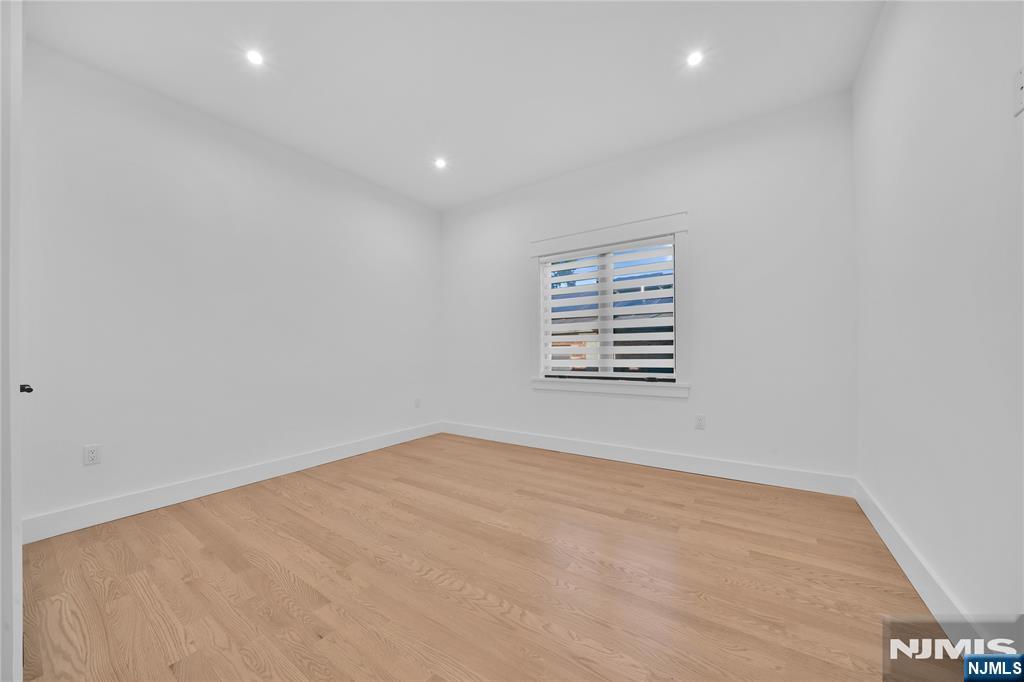 253 5th Street B