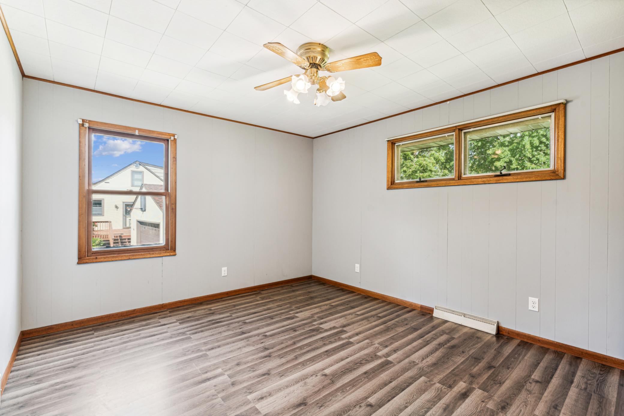 108 2nd Street SE
