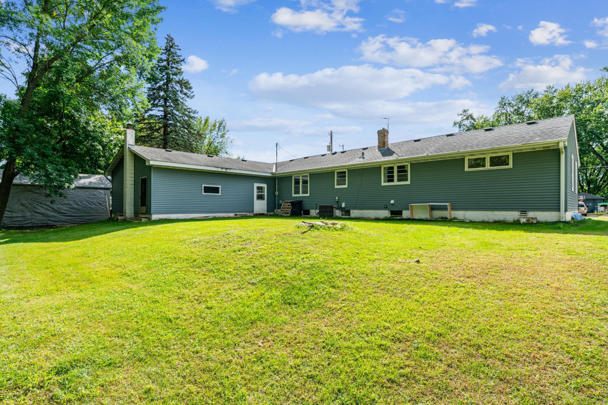 108 2nd Street SE