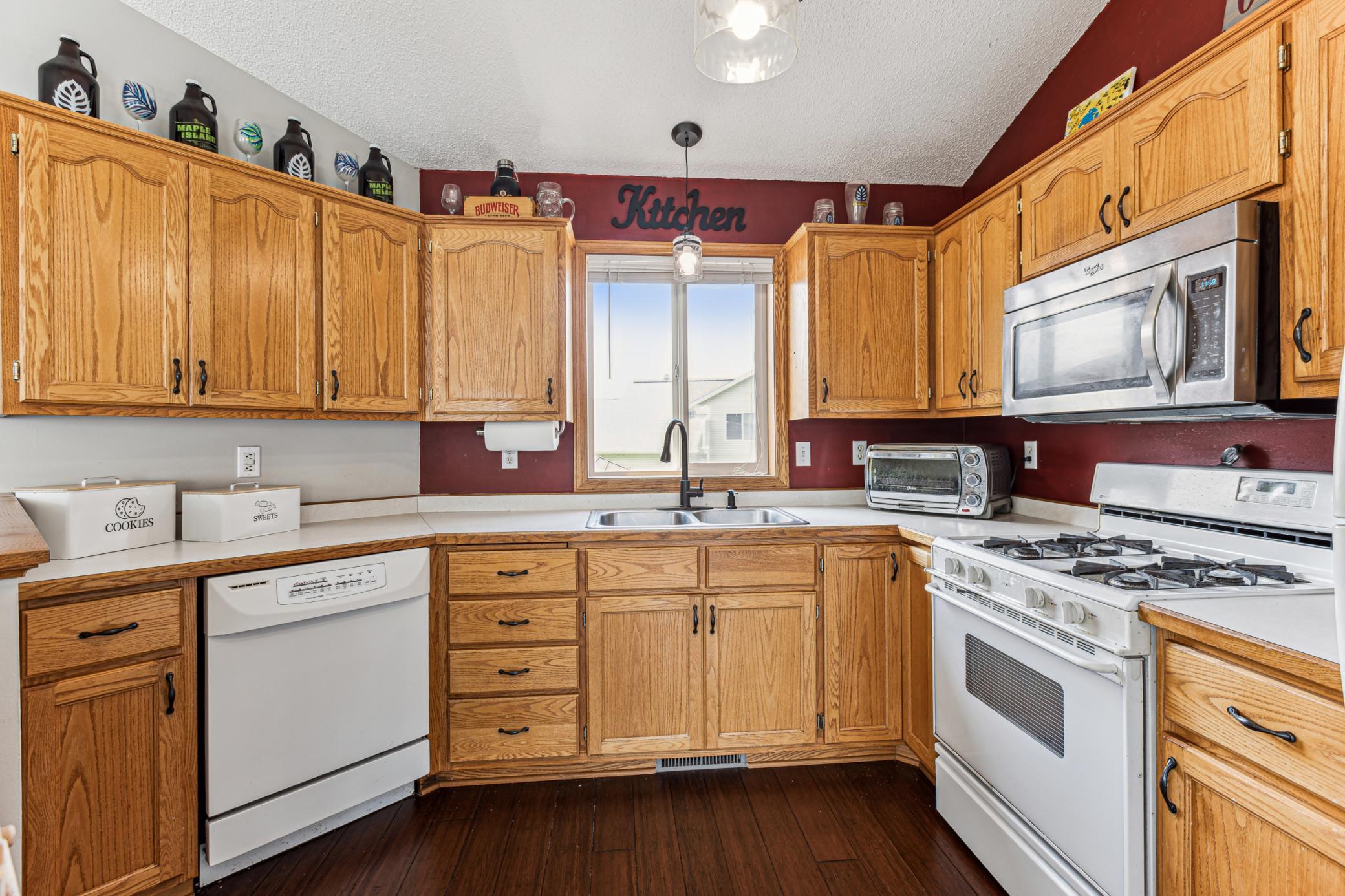 3150 Lake Ridge Drive