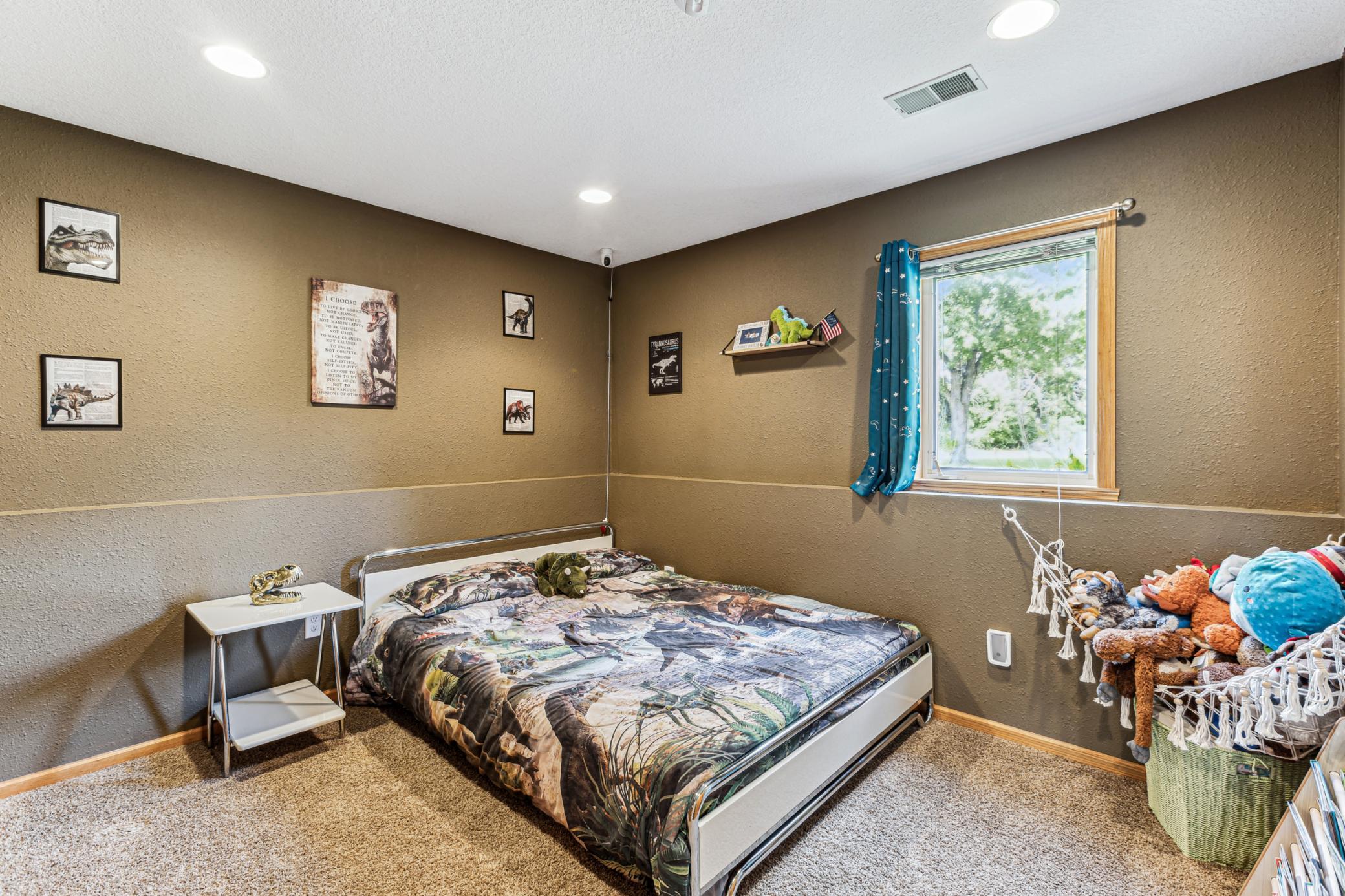 3150 Lake Ridge Drive