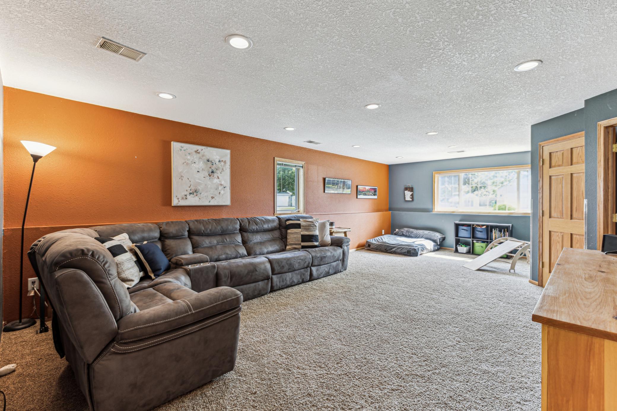 3150 Lake Ridge Drive