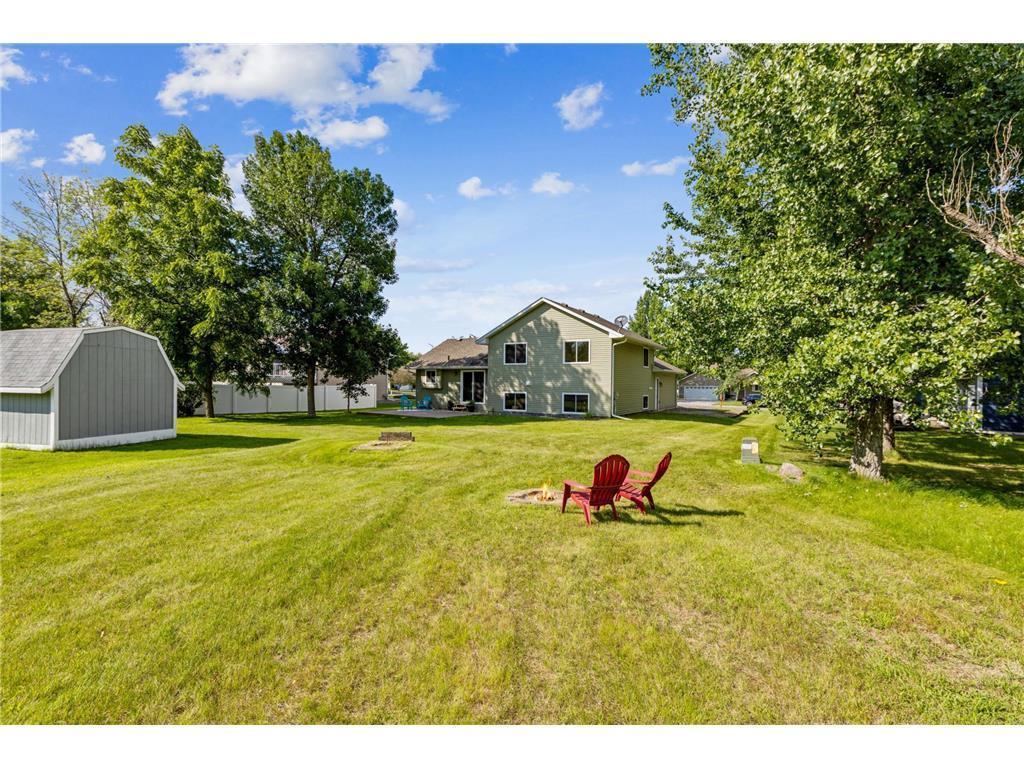 425 Pond View Road NW