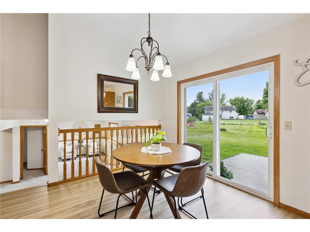 425 Pond View Road NW