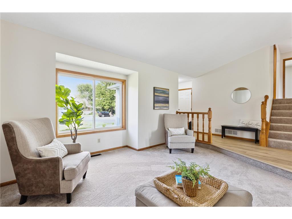 425 Pond View Road NW