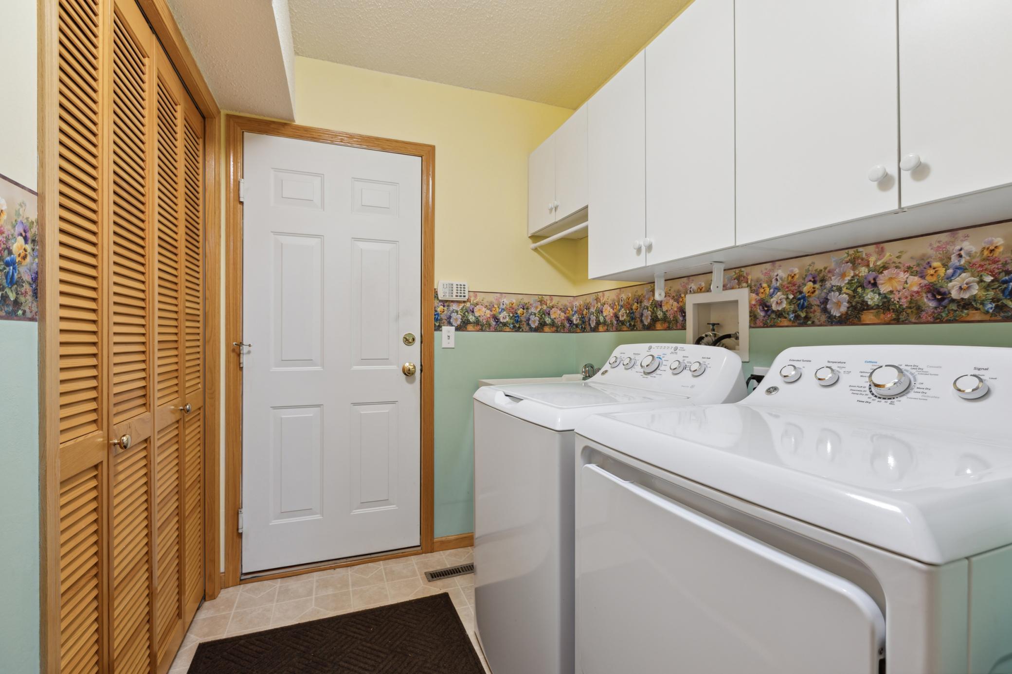 11780 37th Street NE