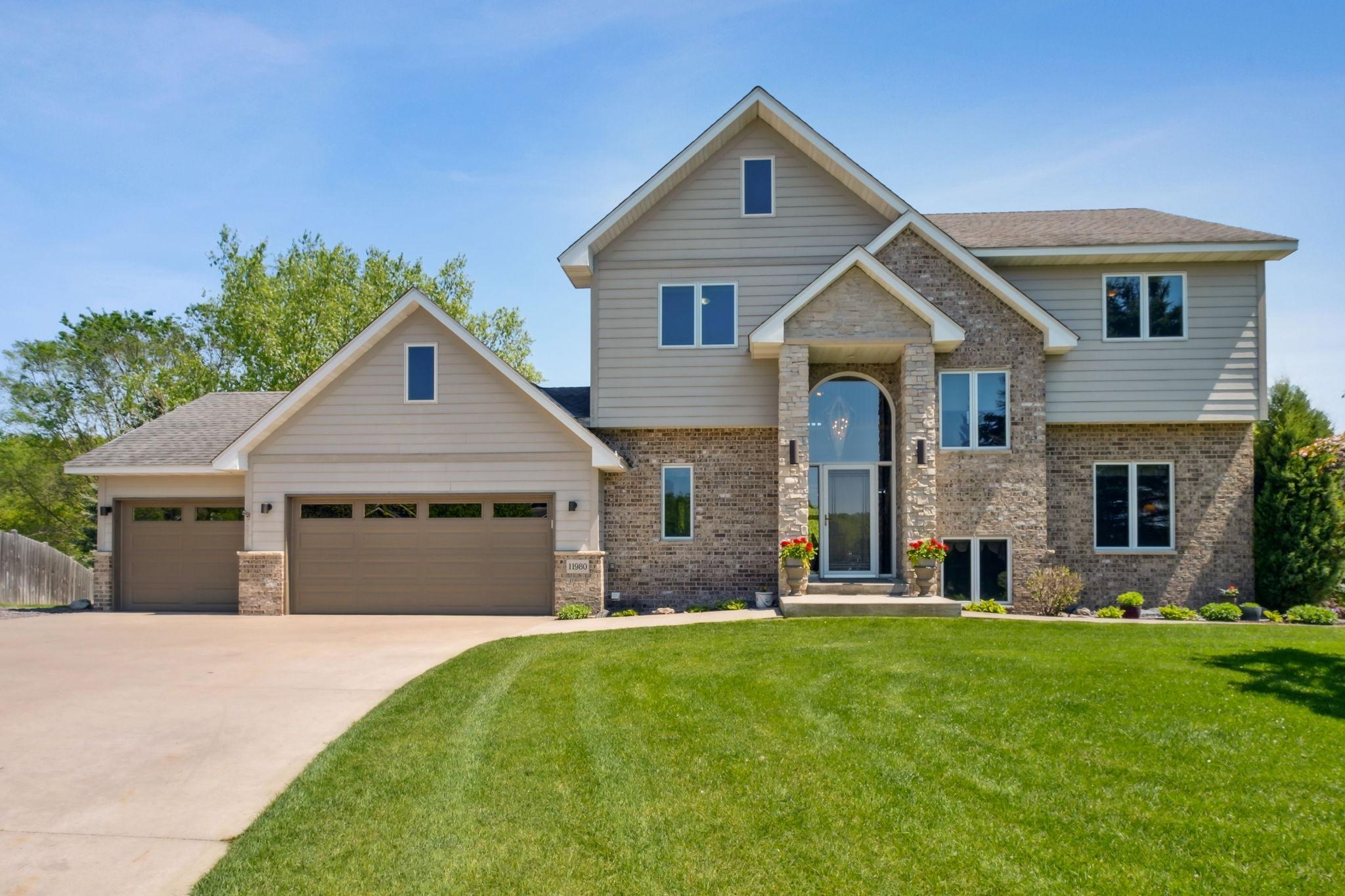 11980 36th Circle NE