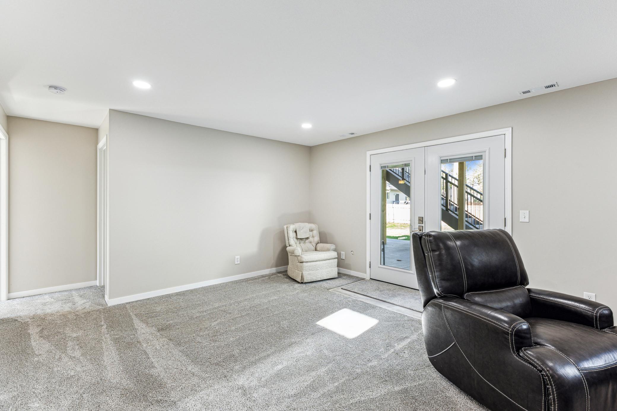 9613 River Forest Drive