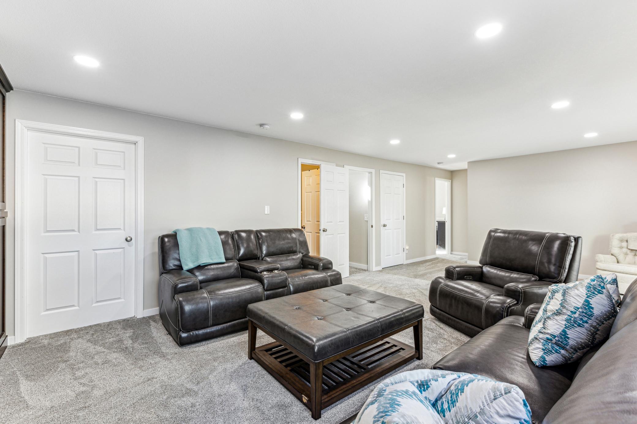 9613 River Forest Drive