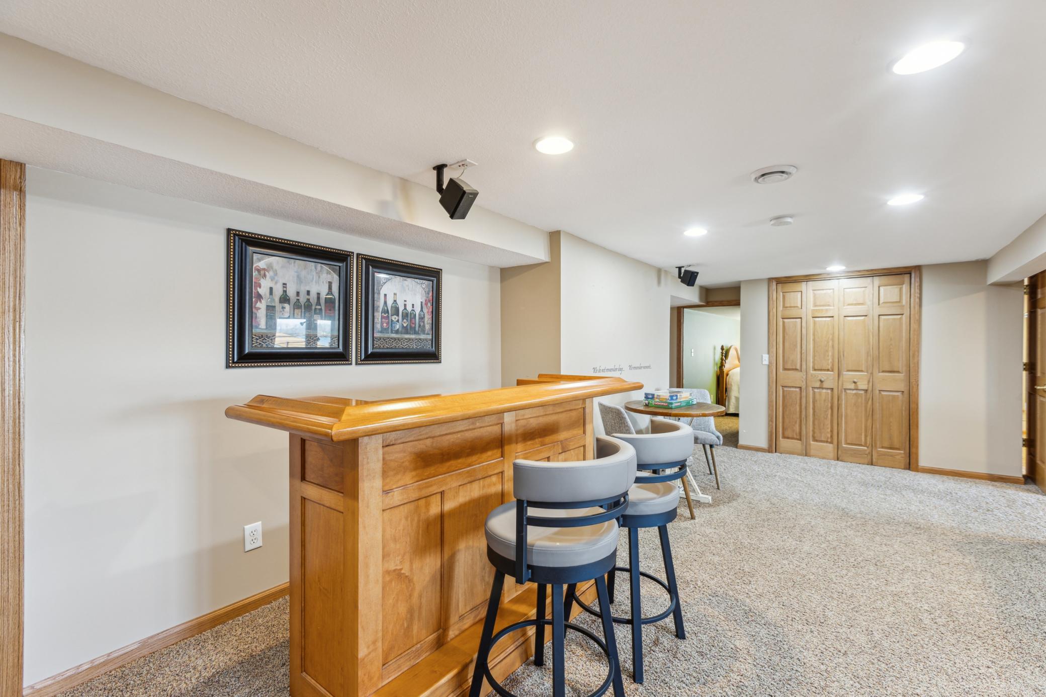 1683 Hansack Avenue NE