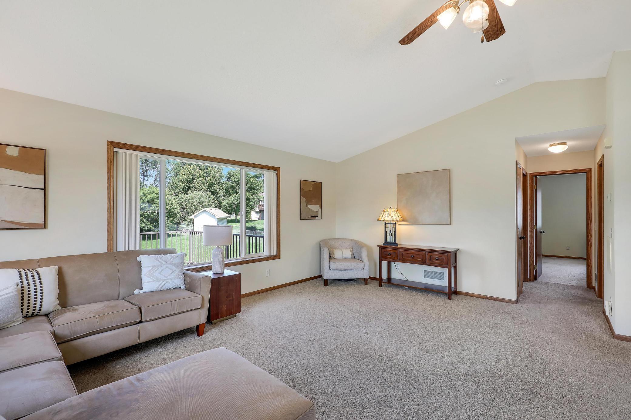 205 4th Street NW