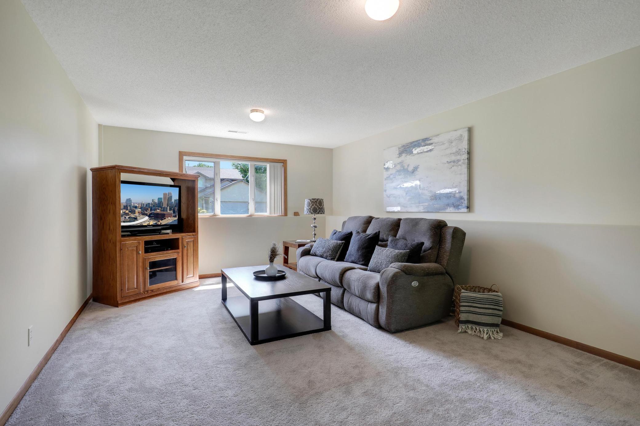 205 4th Street NW