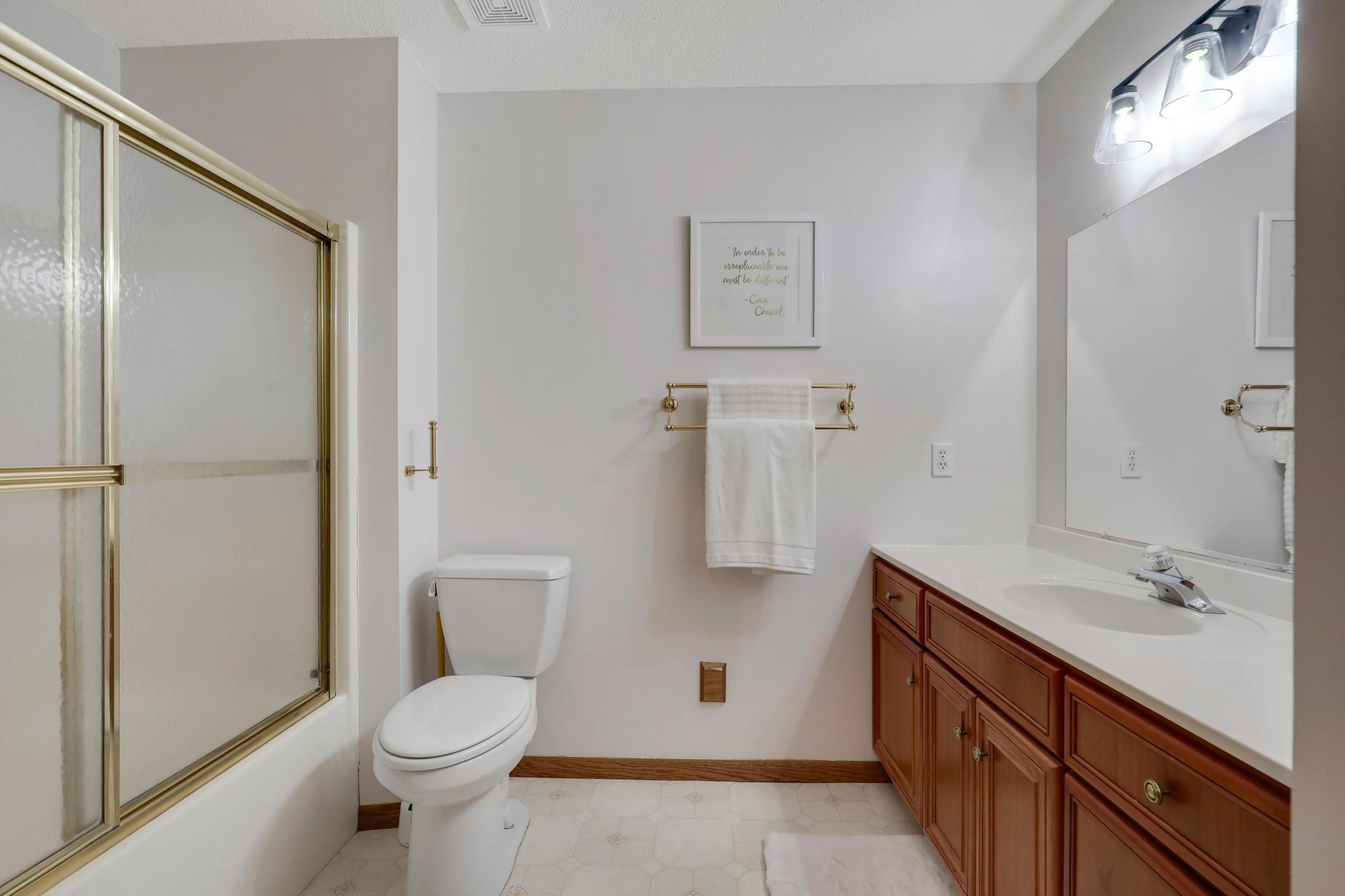 205 4th Street NW