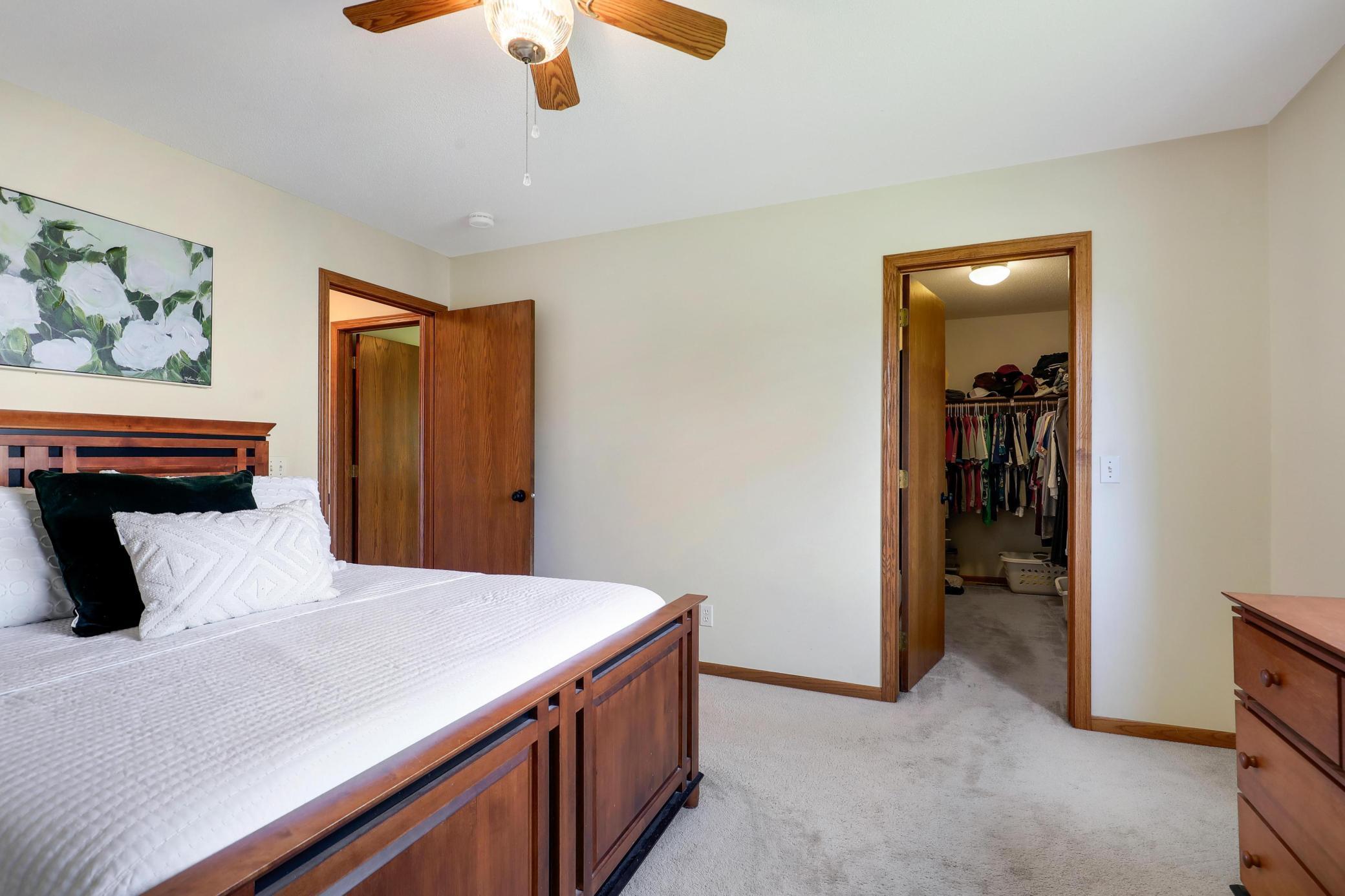 205 4th Street NW