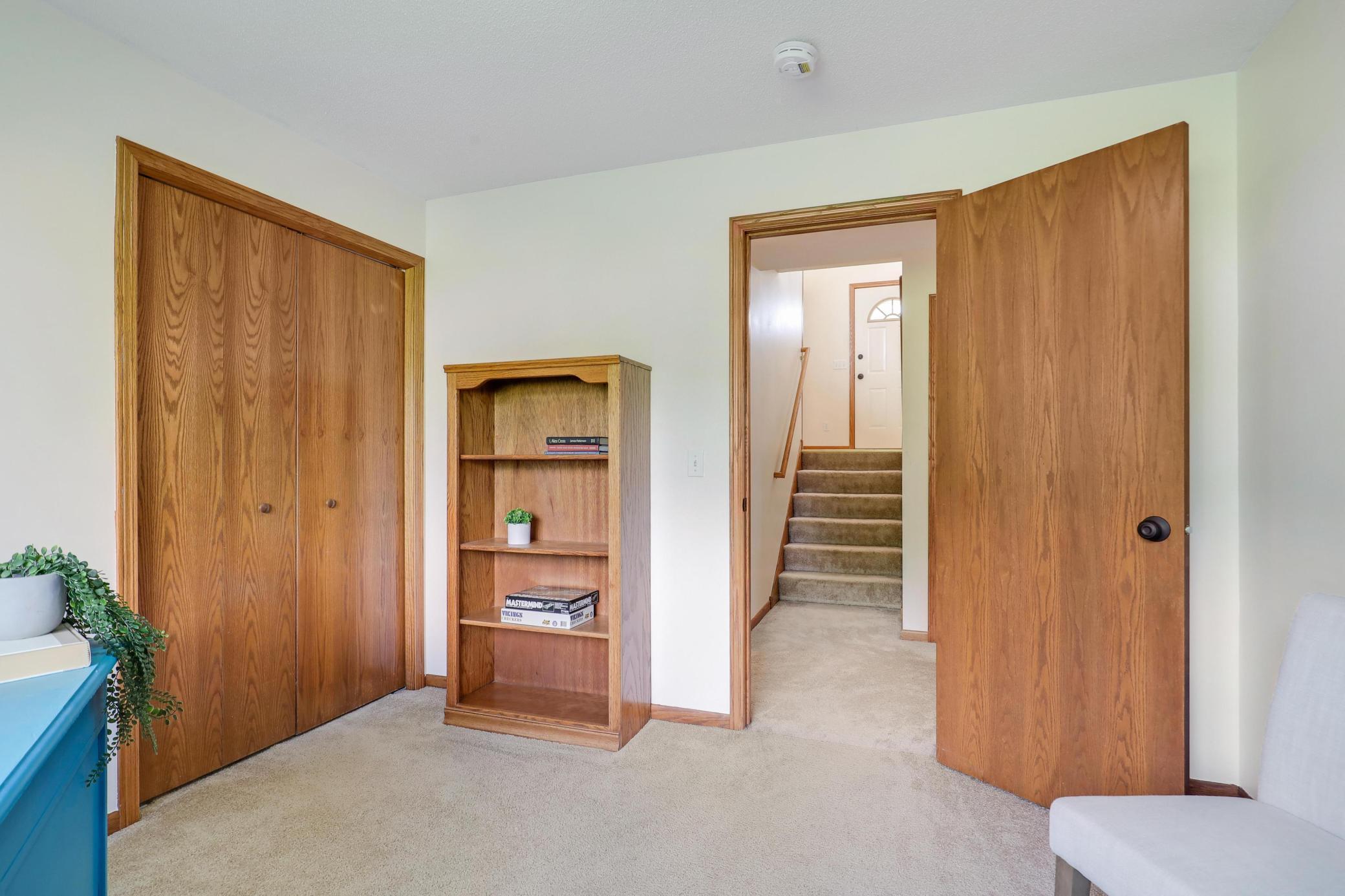 205 4th Street NW