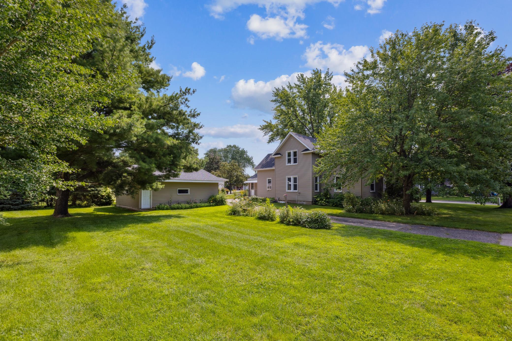 100 Ash Avenue NE