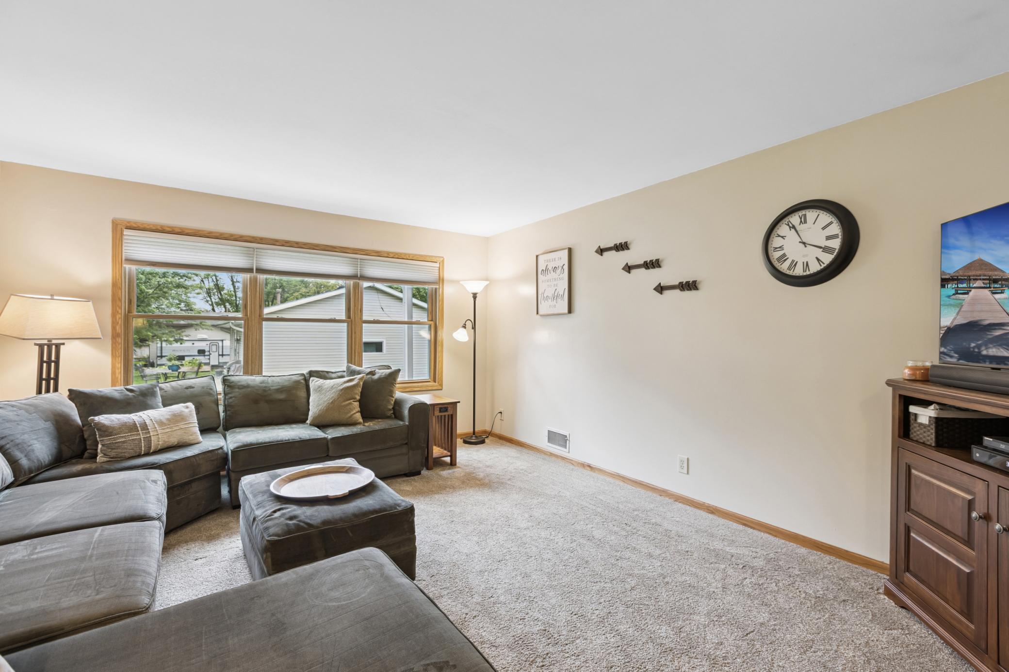 709 Ridge Drive SE
