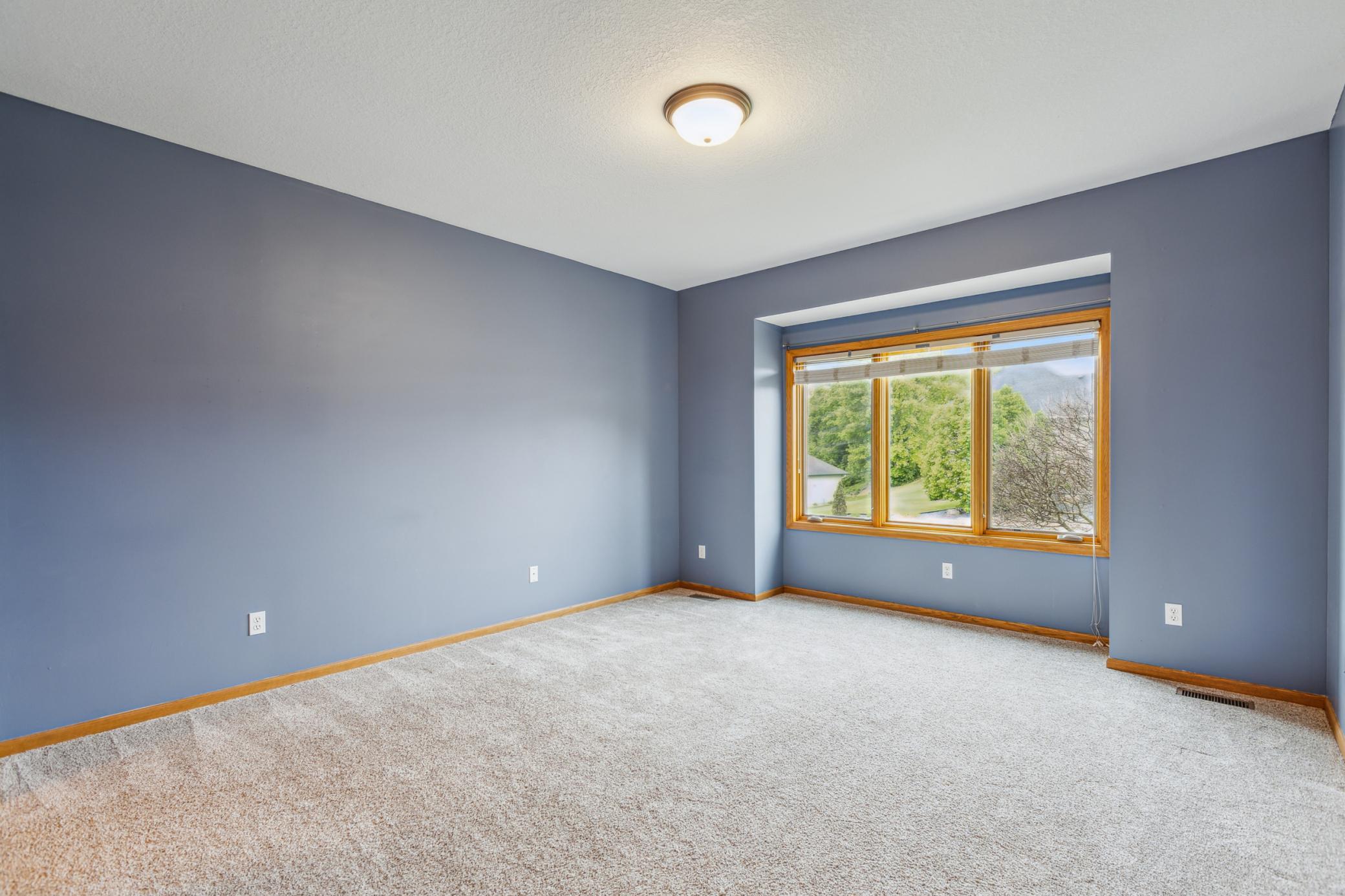 307 Lincoln Drive SE