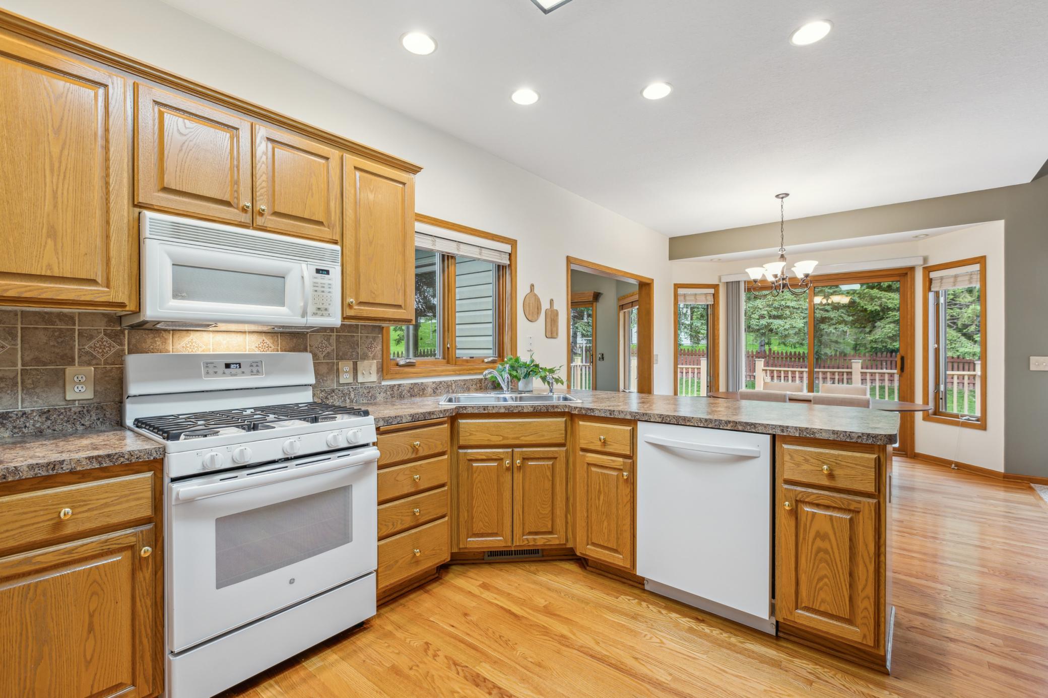 307 Lincoln Drive SE