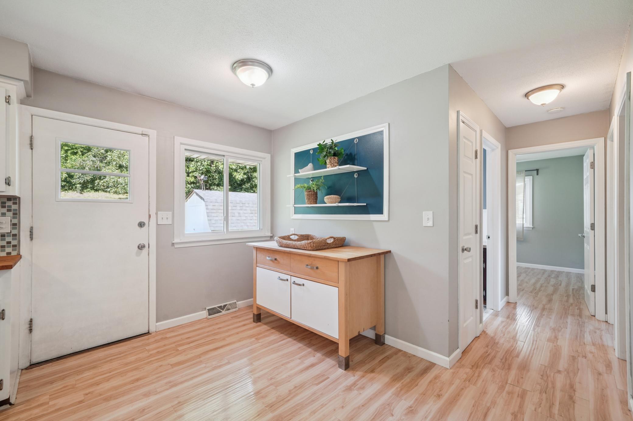 5600 W 107th Street