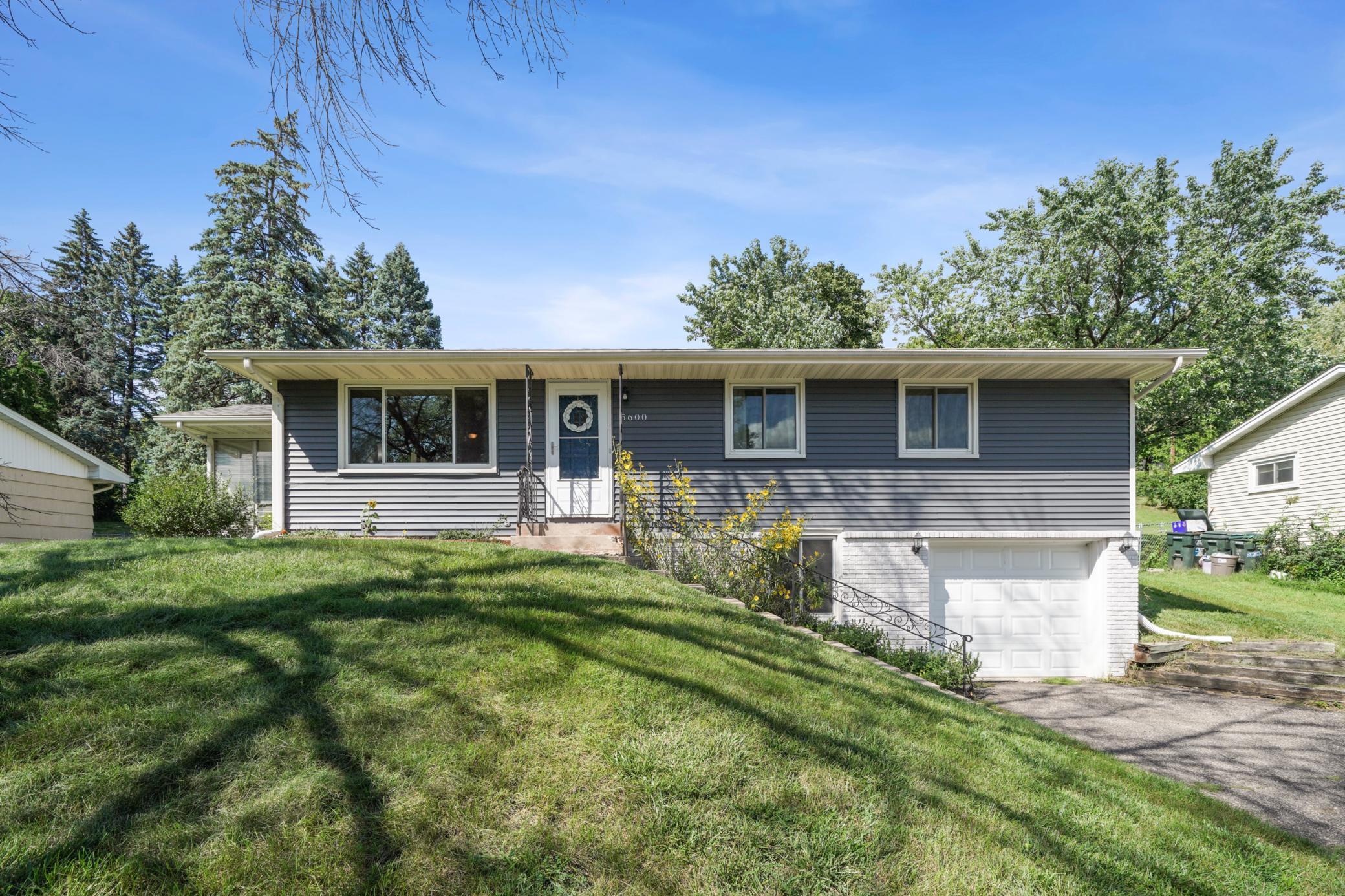 5600 W 107th Street