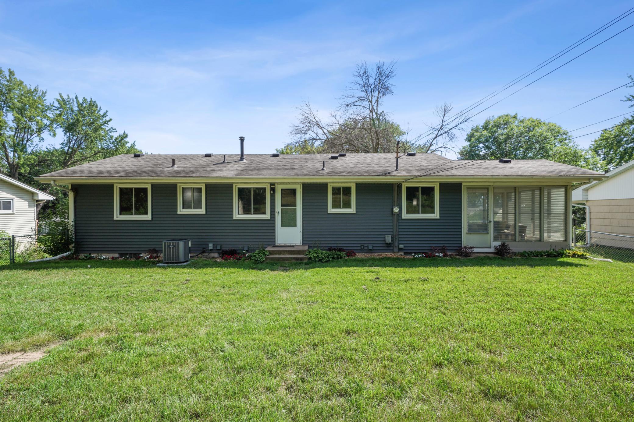 5600 W 107th Street