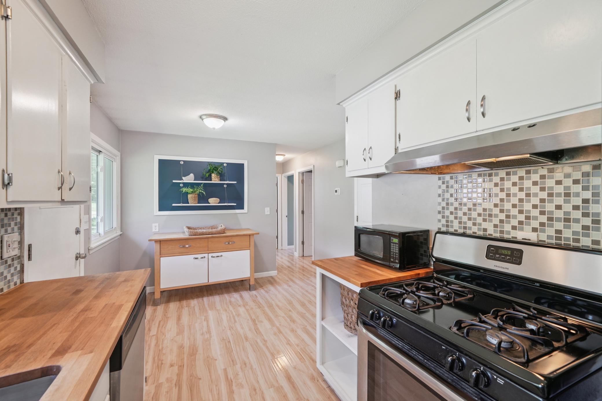 5600 W 107th Street