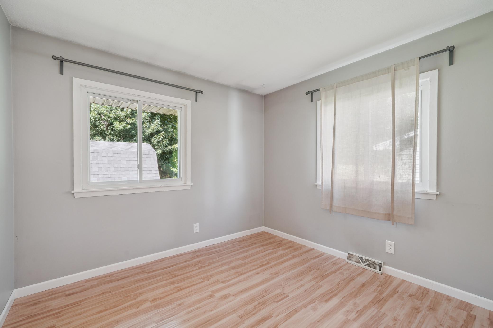 5600 W 107th Street