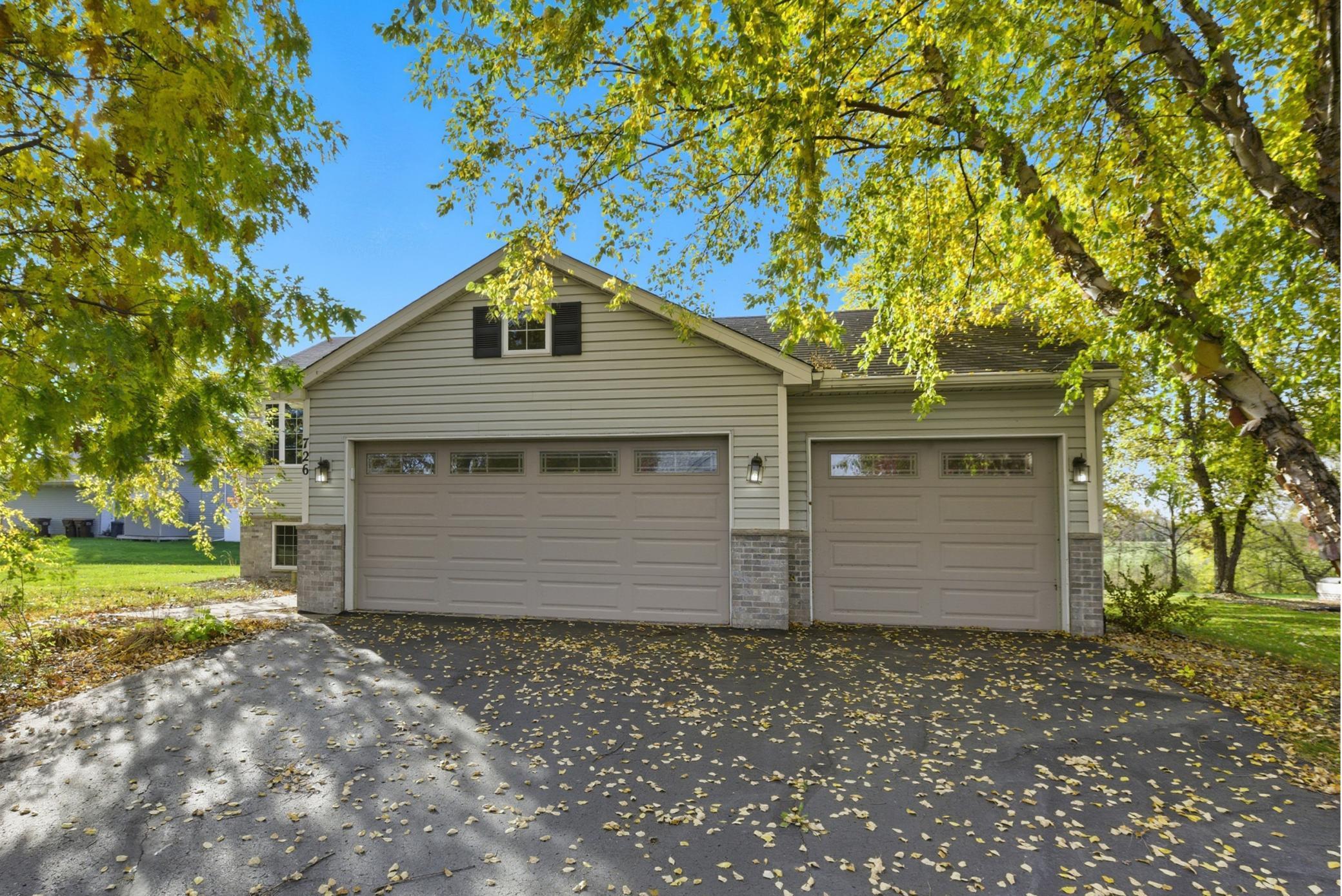 726 7th Street N