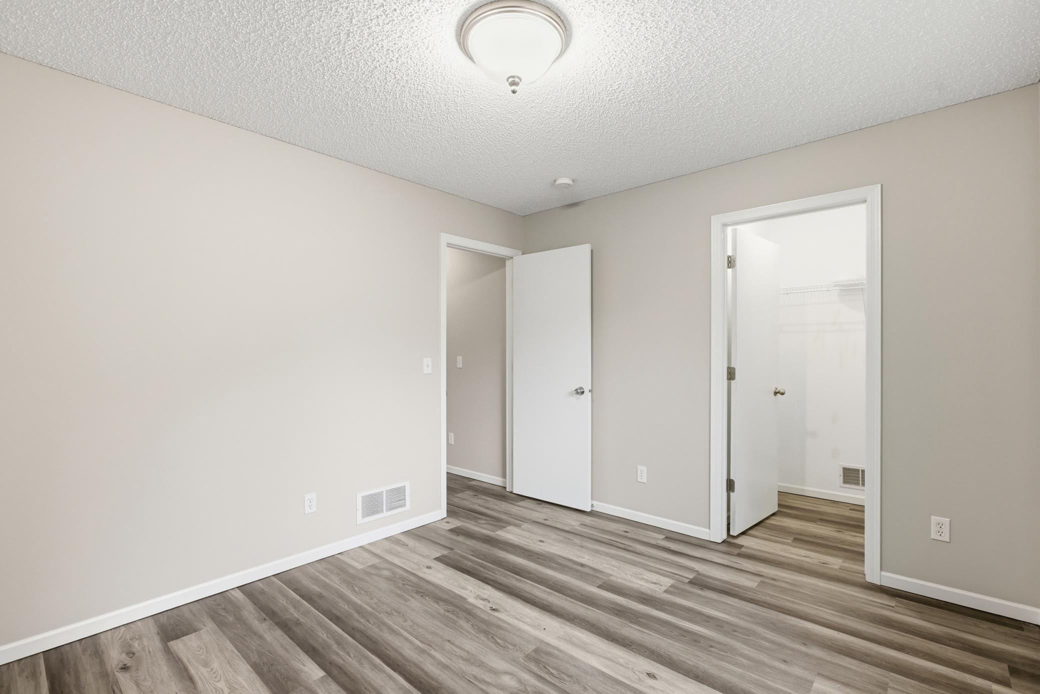 726 7th Street N