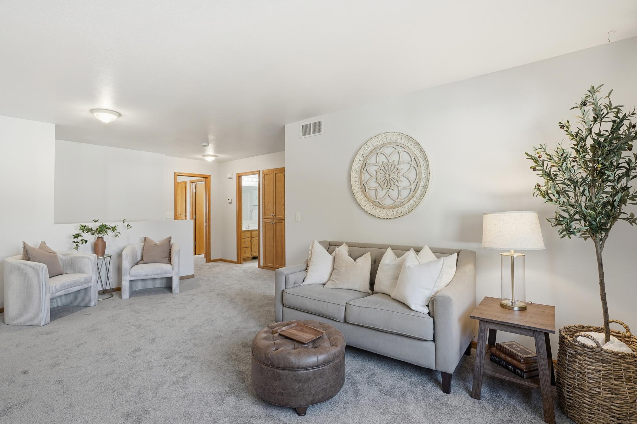 8833 Walnut Place