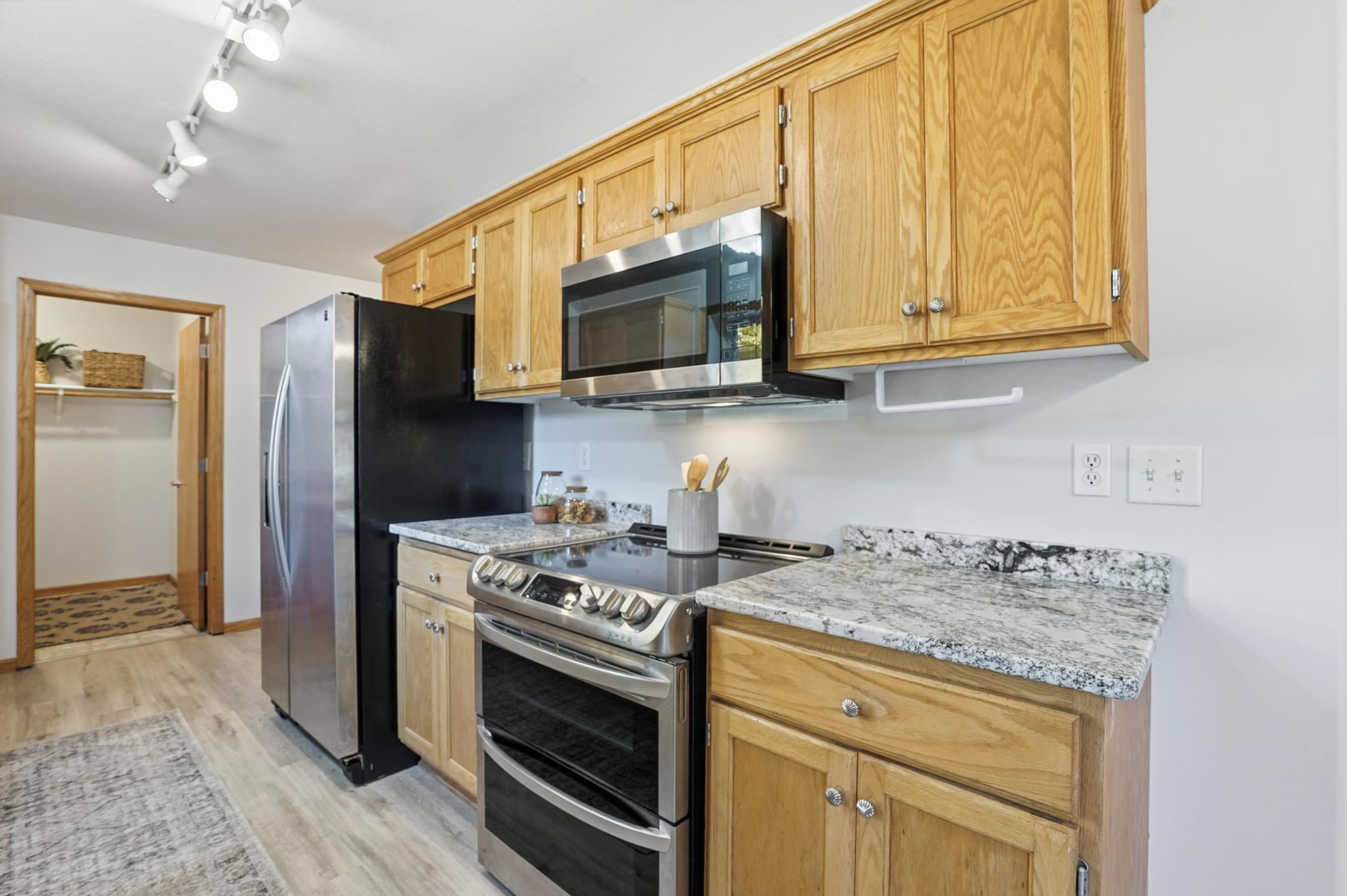 8833 Walnut Place
