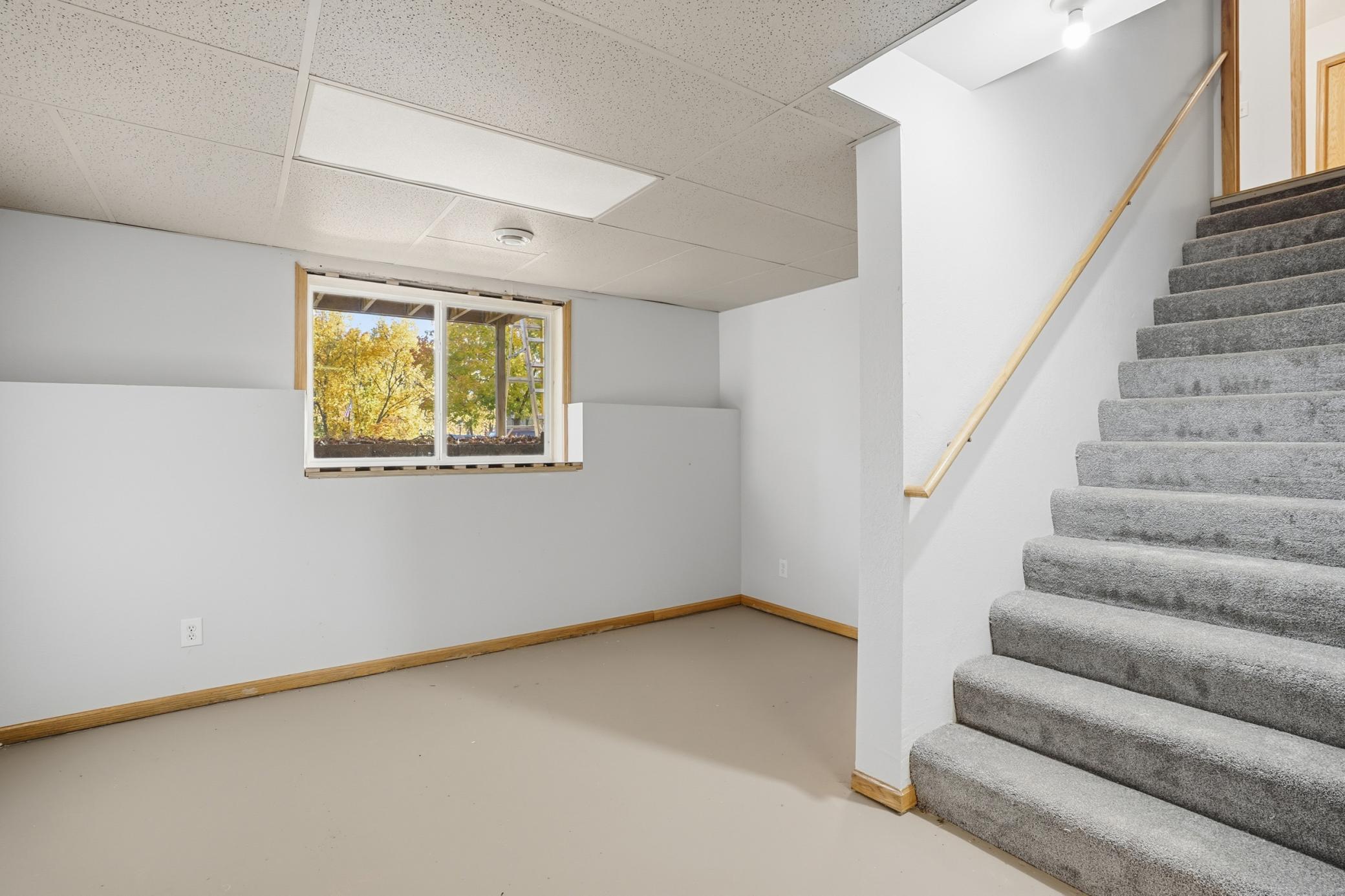 8833 Walnut Place