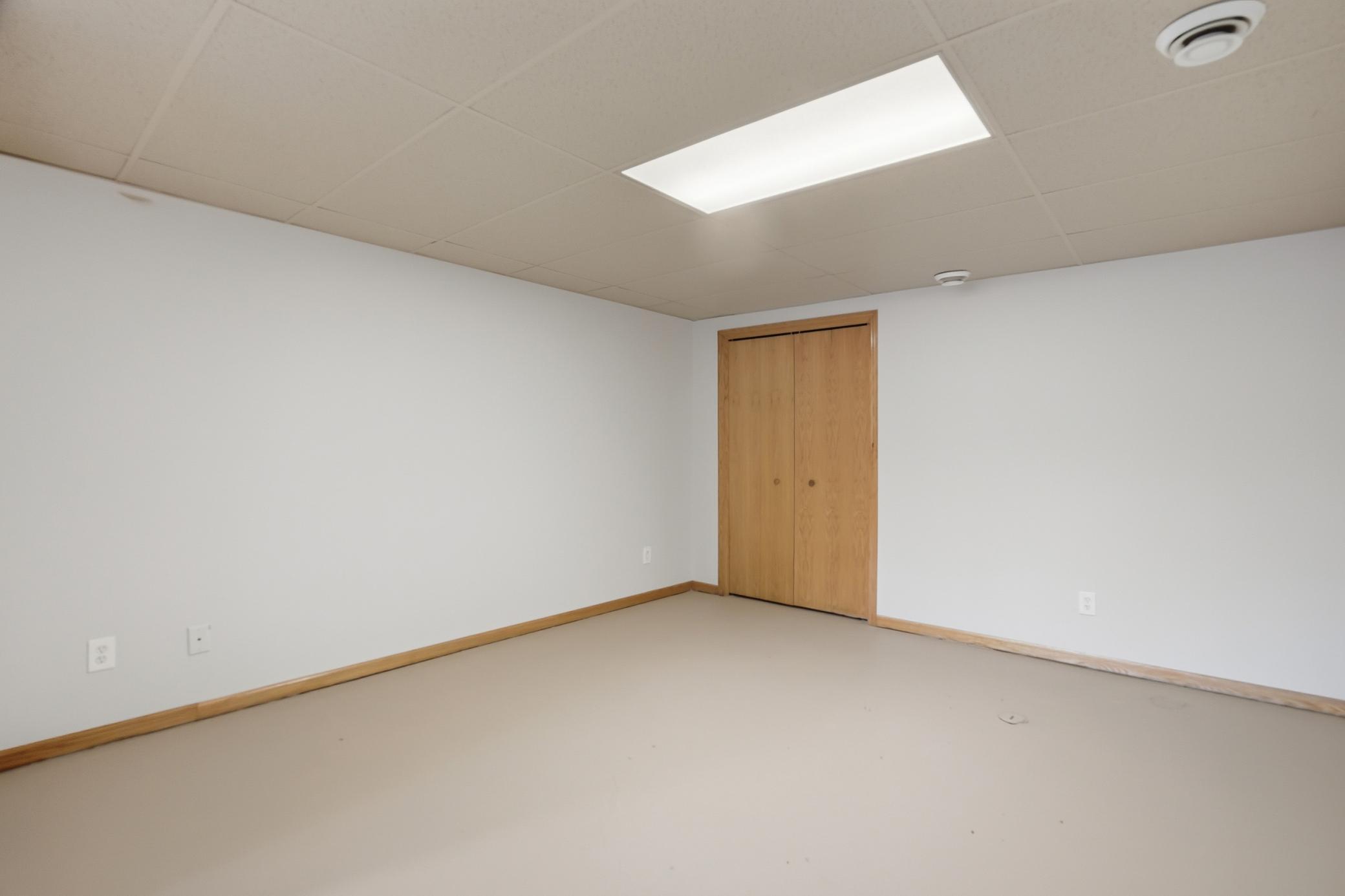 8833 Walnut Place