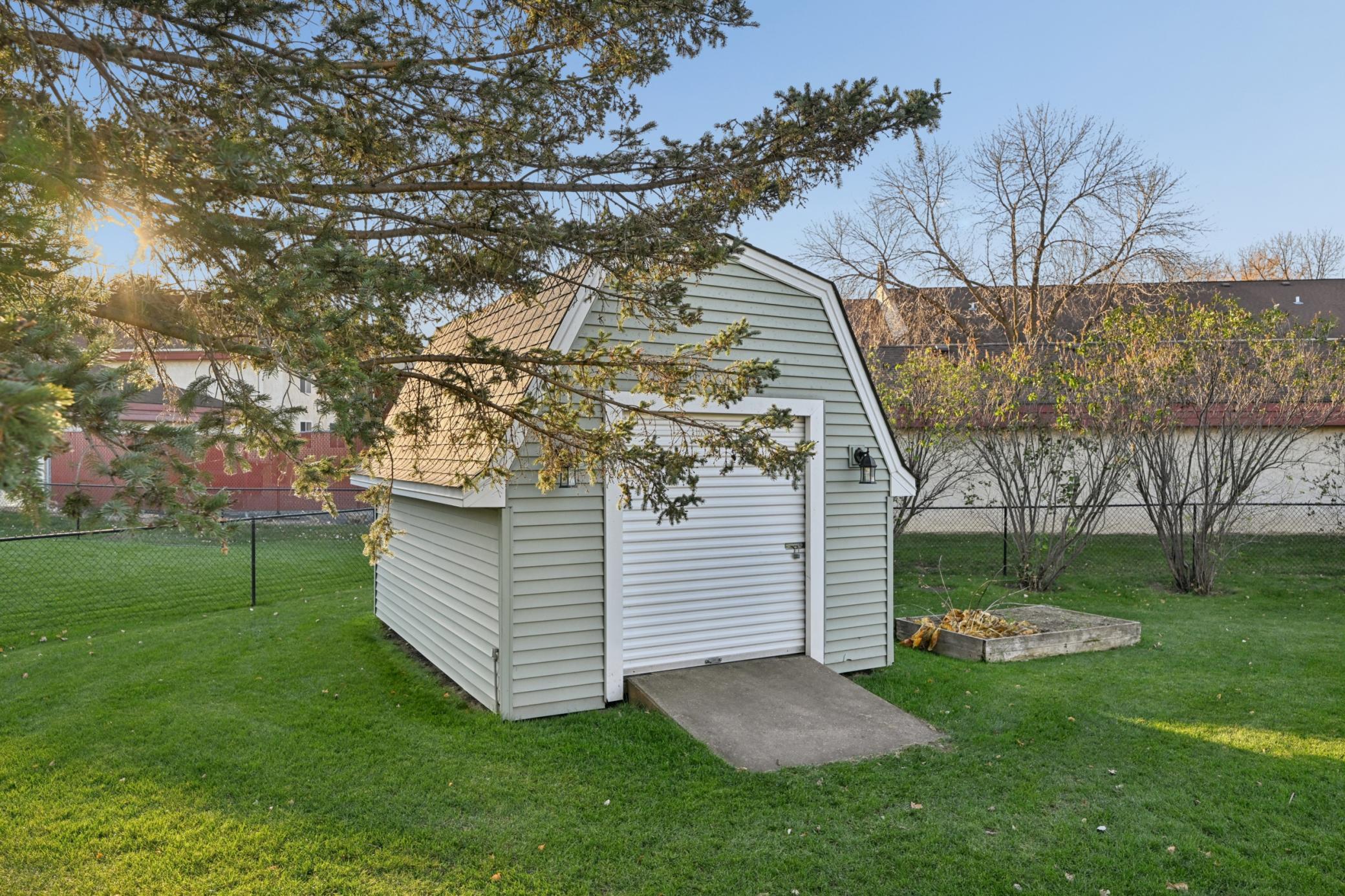118 Crystal Court