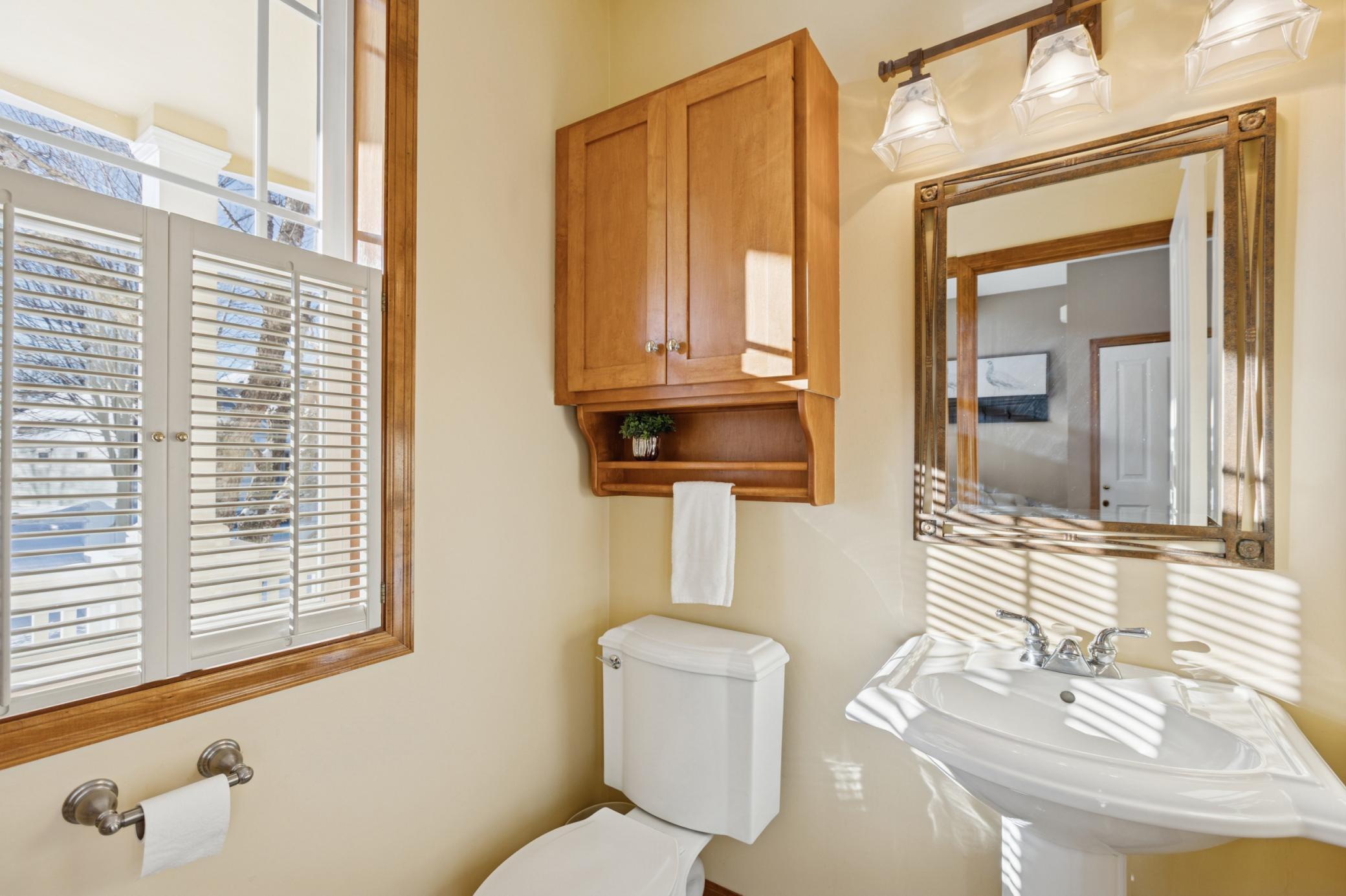 6584 W Laketowne Drive