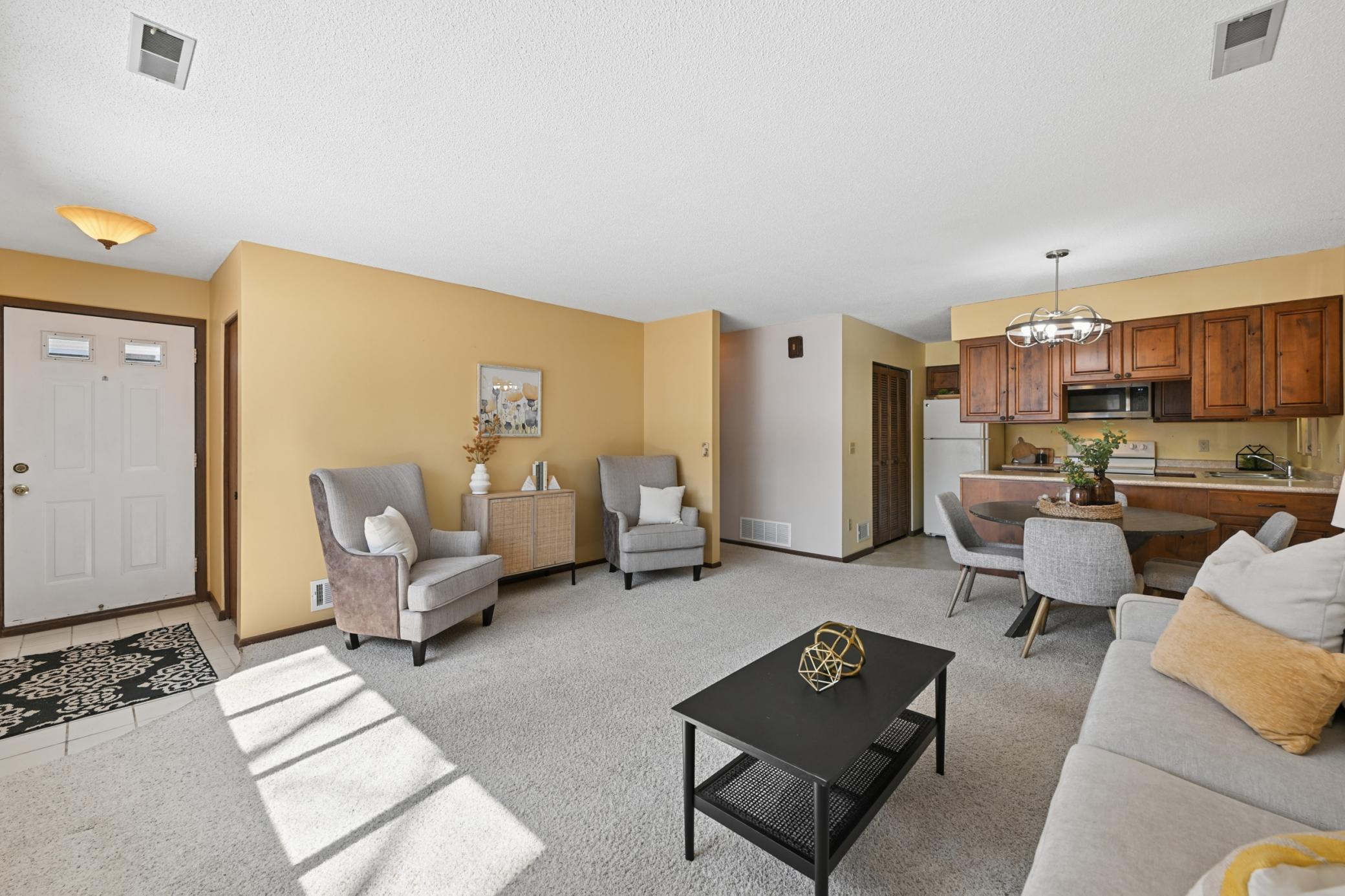 9313 Ranchview Lane N
