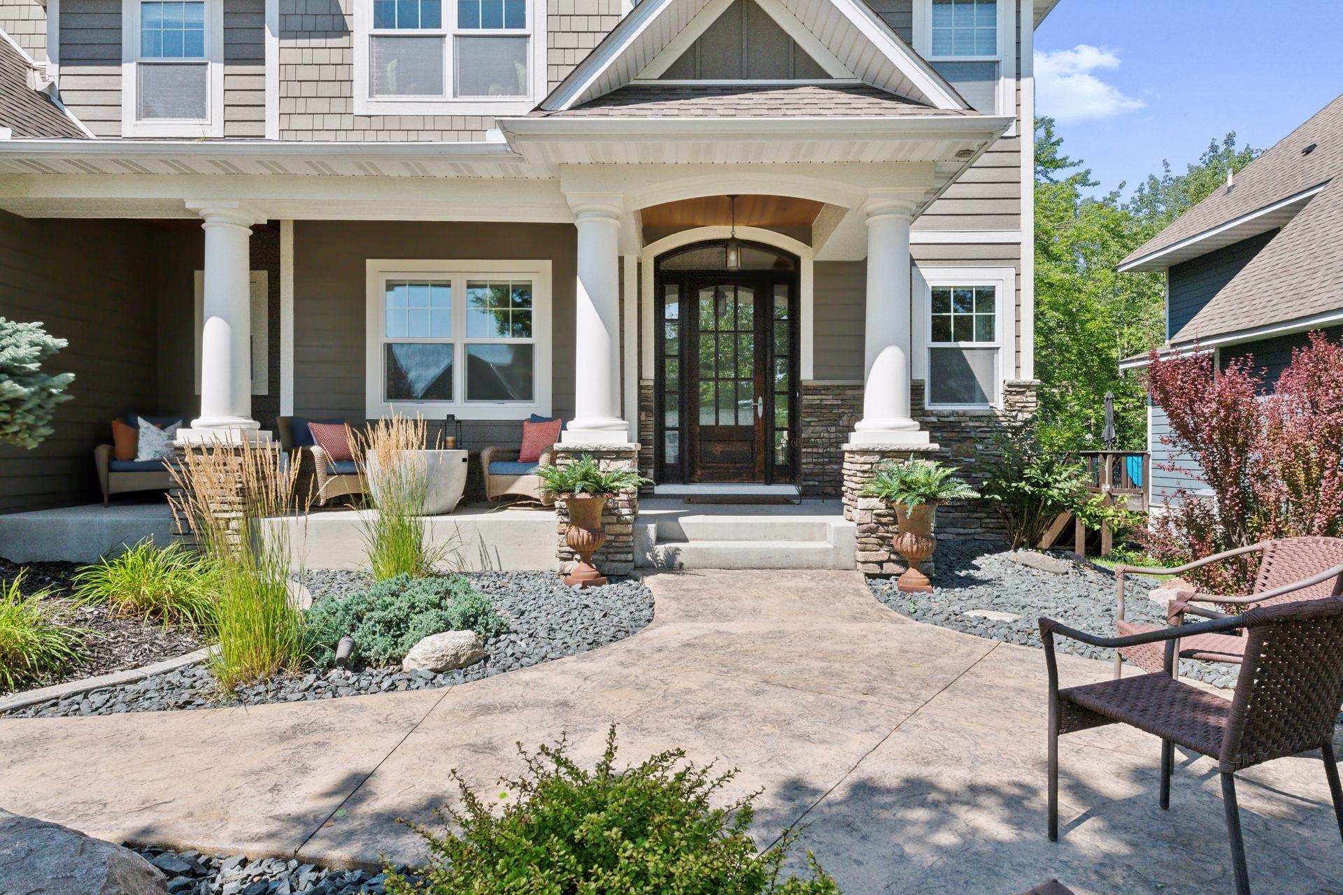 5295 Ranchview Lane N