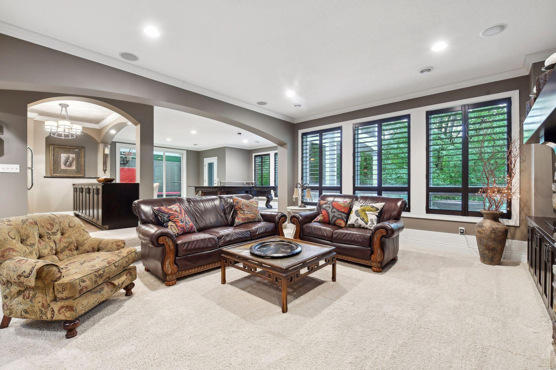 5295 Ranchview Lane N
