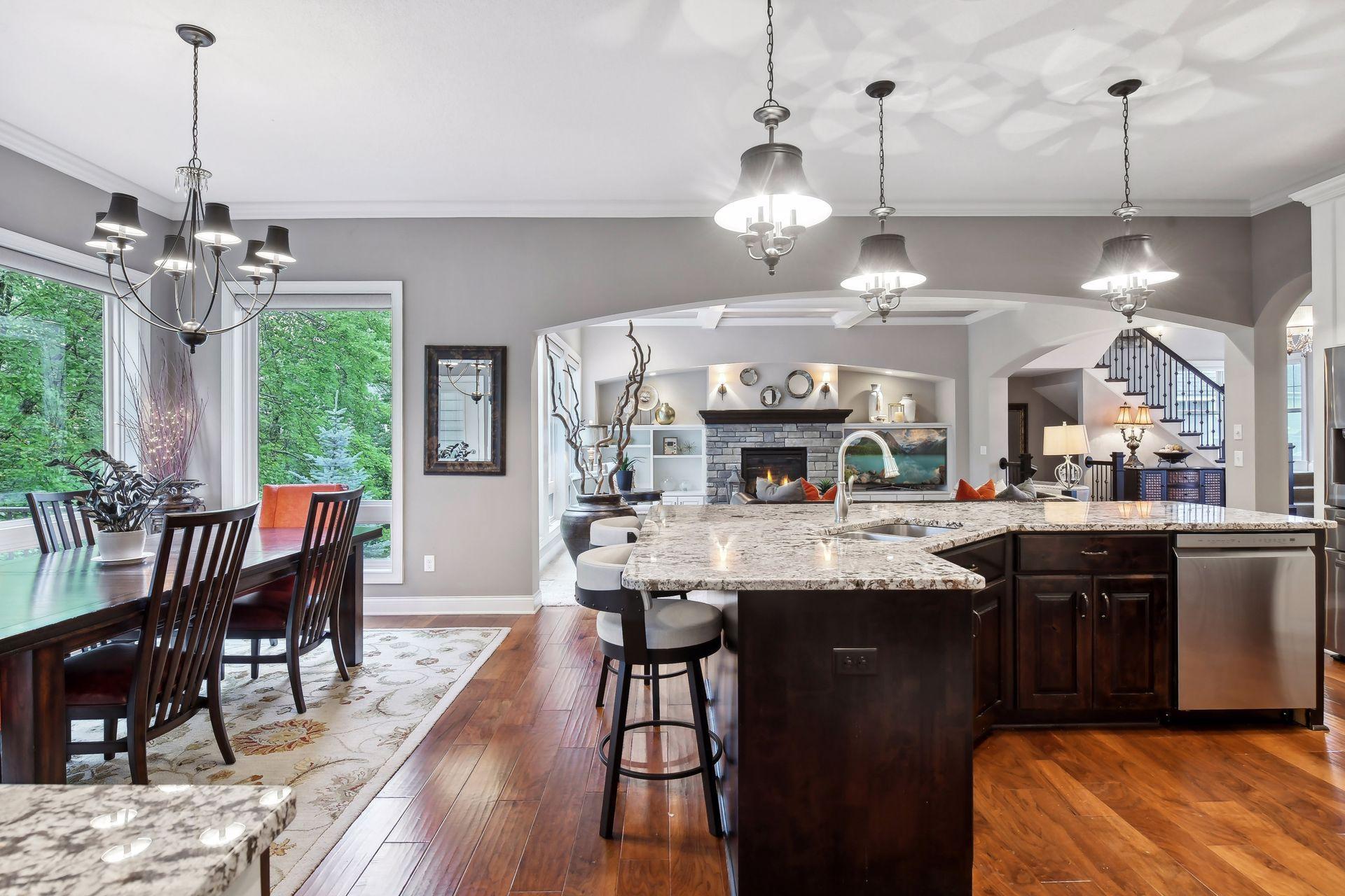 5295 Ranchview Lane N