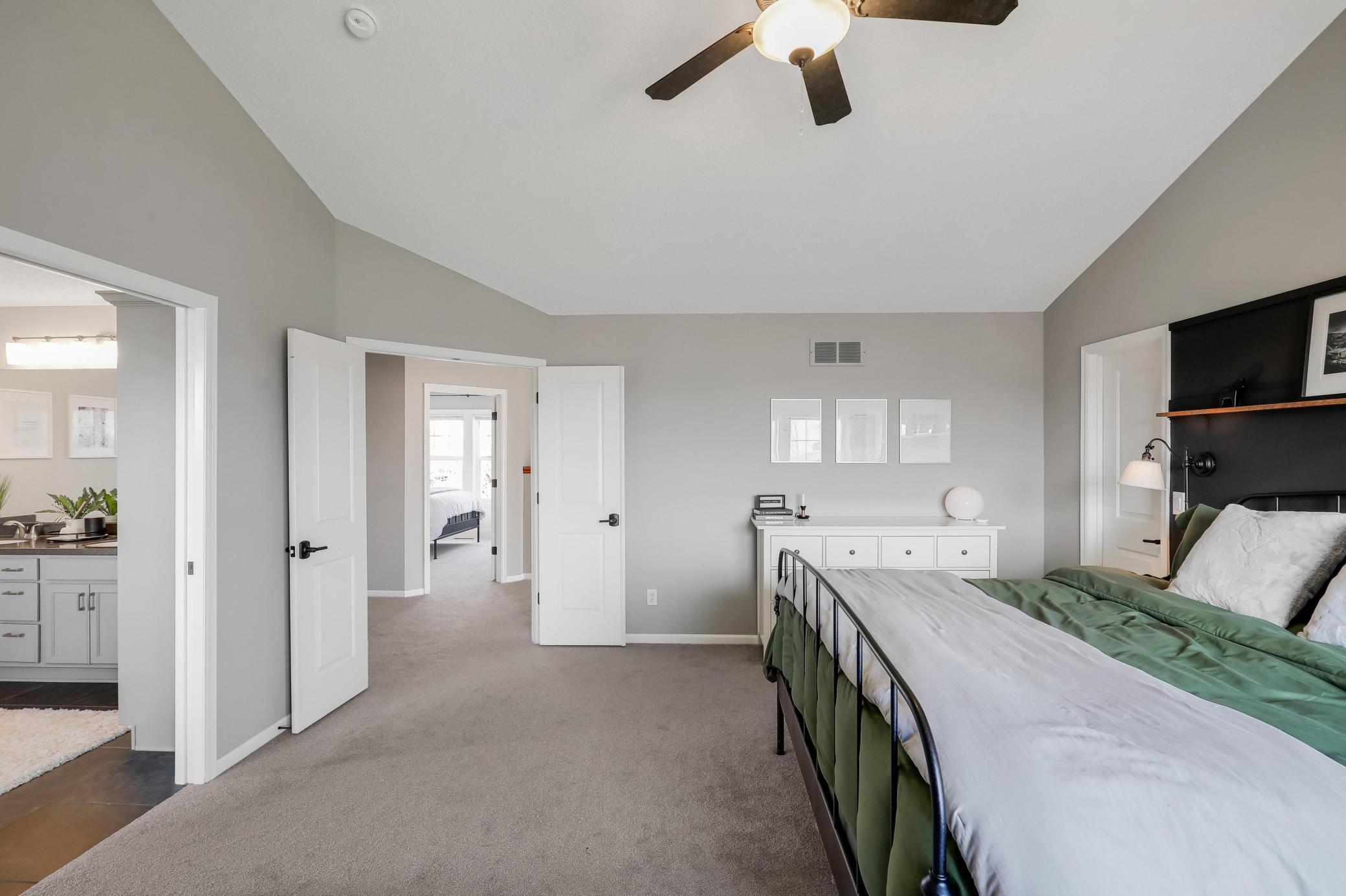 13472 Clearwater Circle