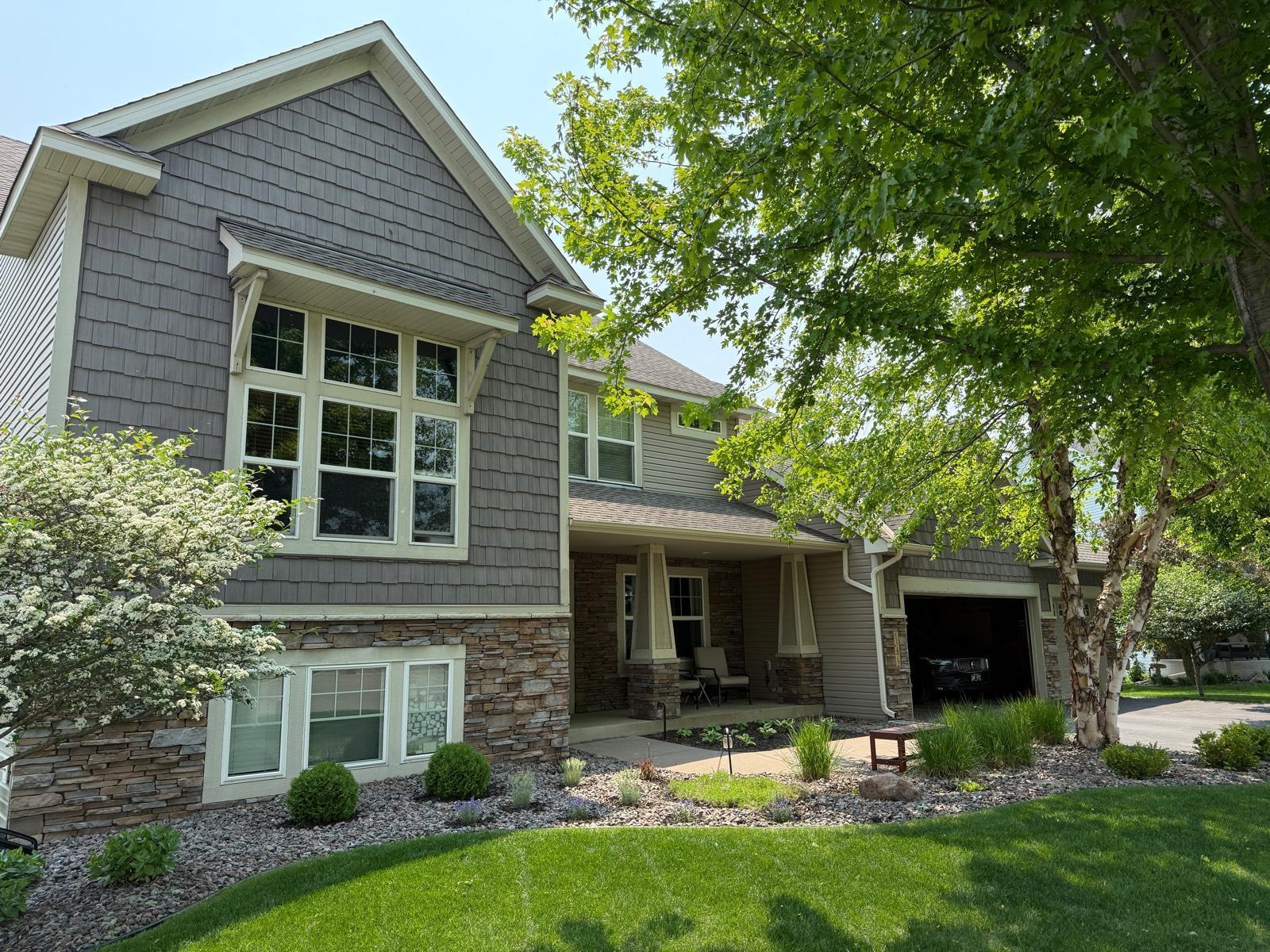 13472 Clearwater Circle