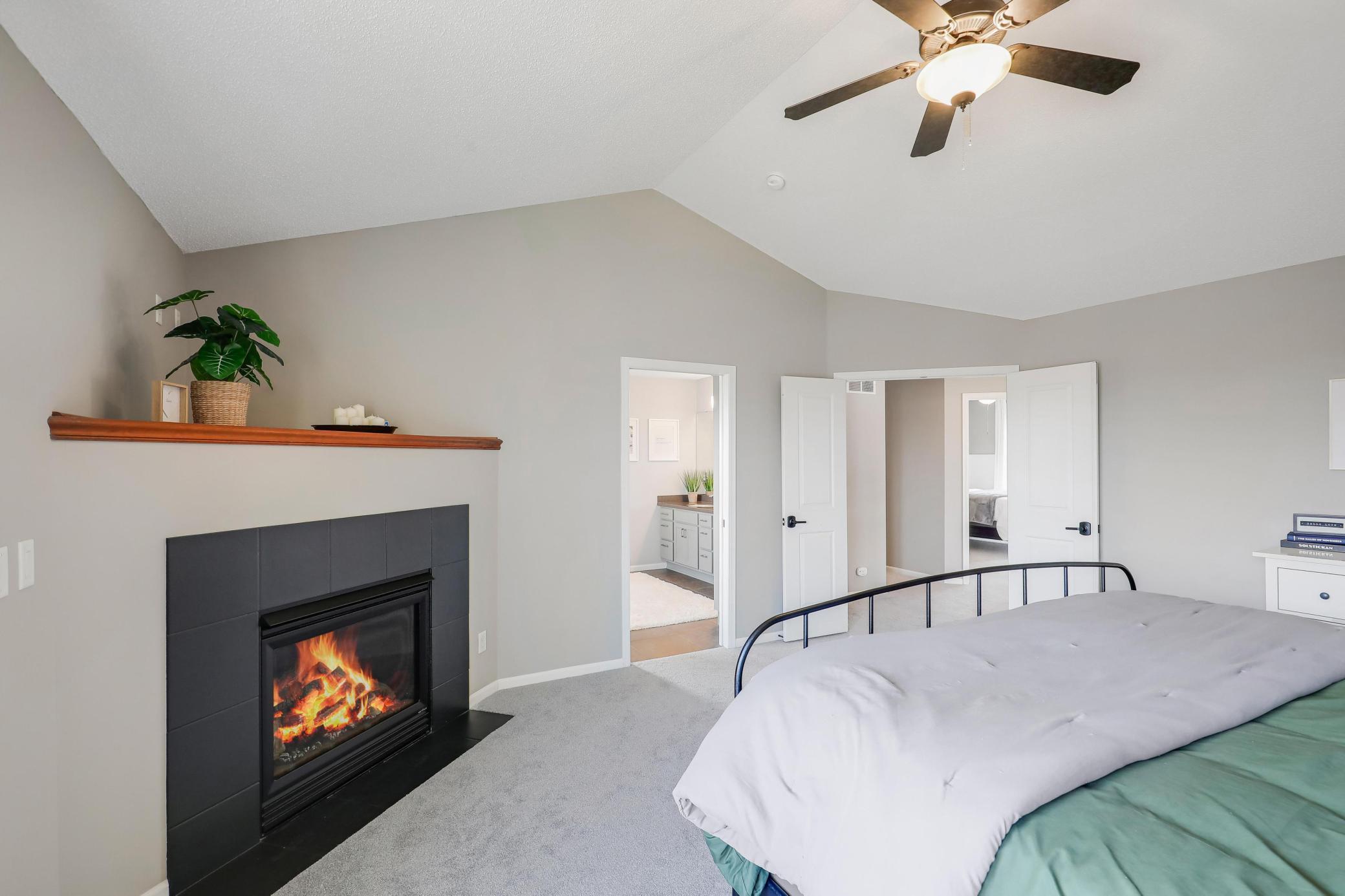 13472 Clearwater Circle