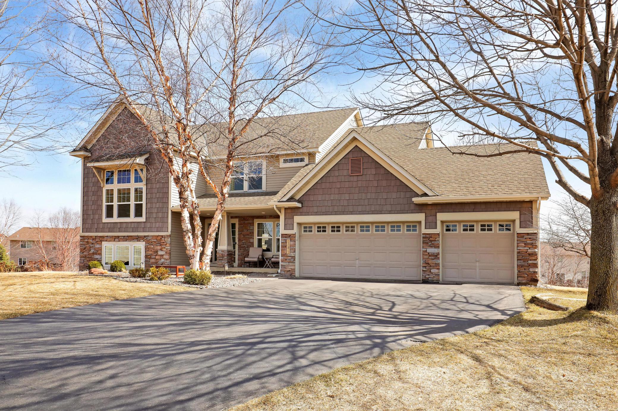 13472 Clearwater Circle
