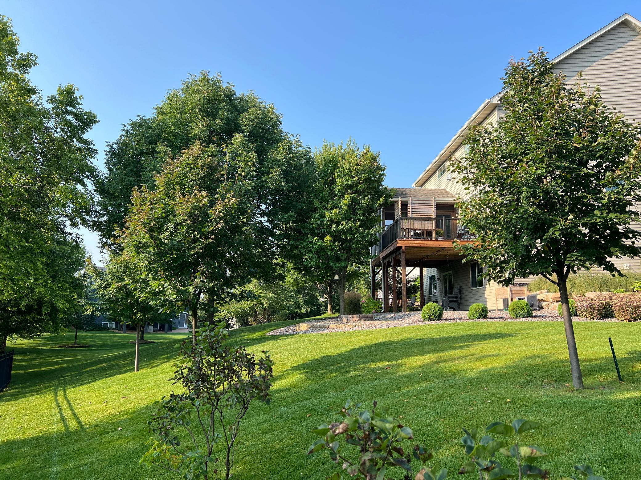 13472 Clearwater Circle