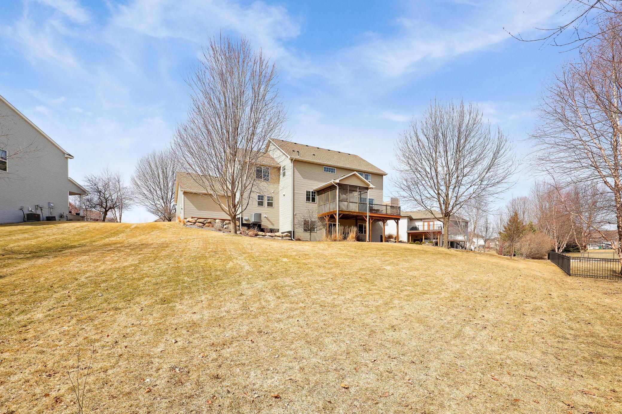 13472 Clearwater Circle