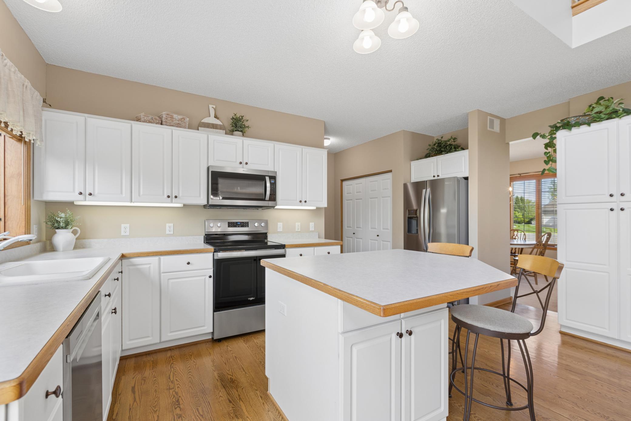 13696 48th Street NE